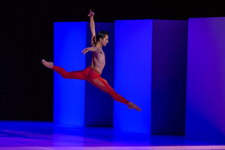 Béjart Ballet Lausanne 2014  “Le Presbytère”